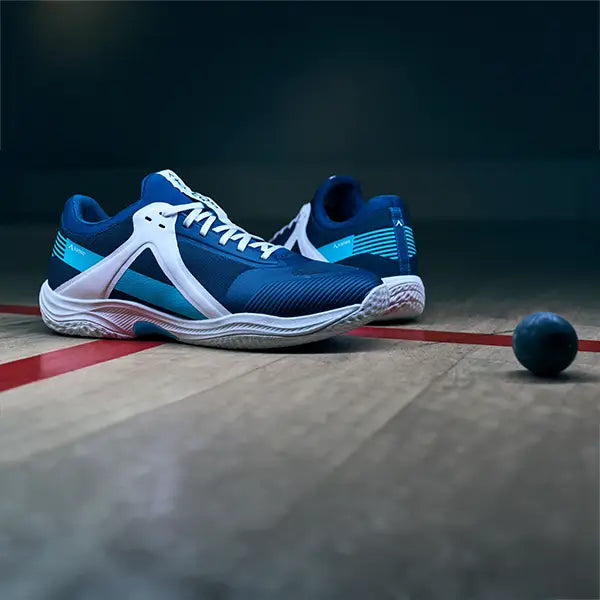 <h3>Shoes</h3>